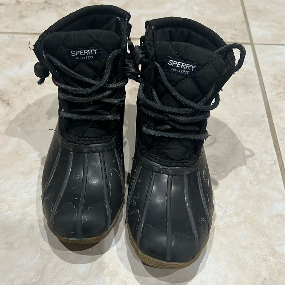 Sperry saltwater boot